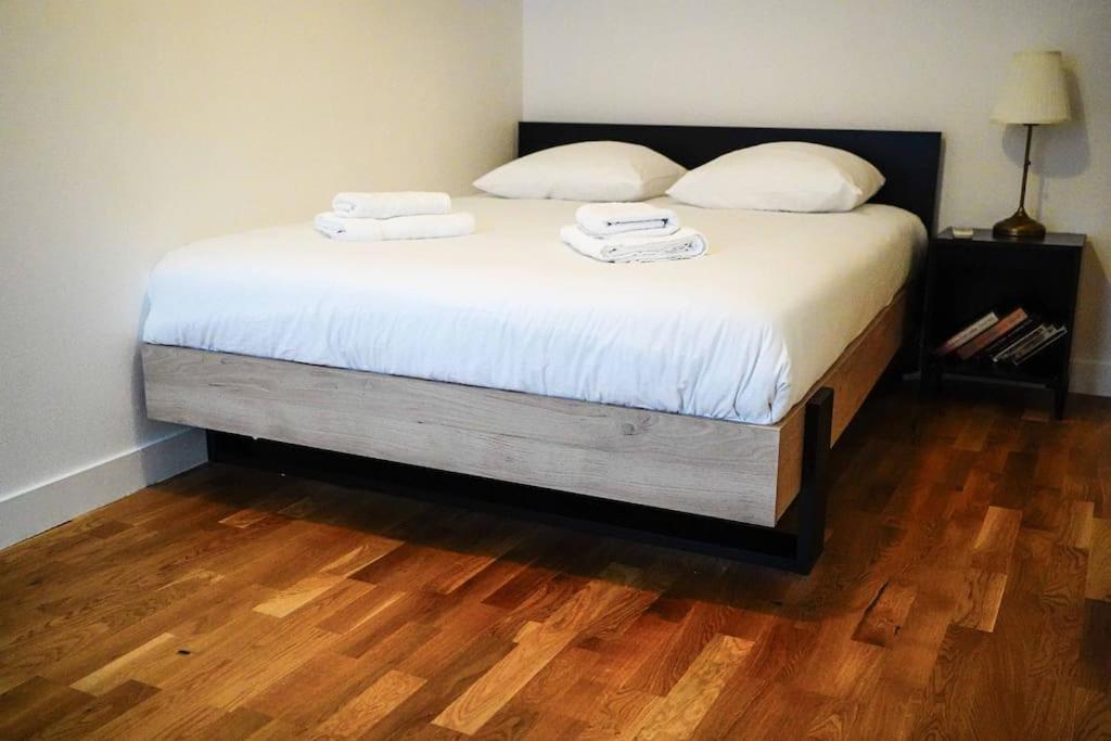 Le Rive Hugo • Elegance & Art De Vivre Apartment Chateauroux Ngoại thất bức ảnh